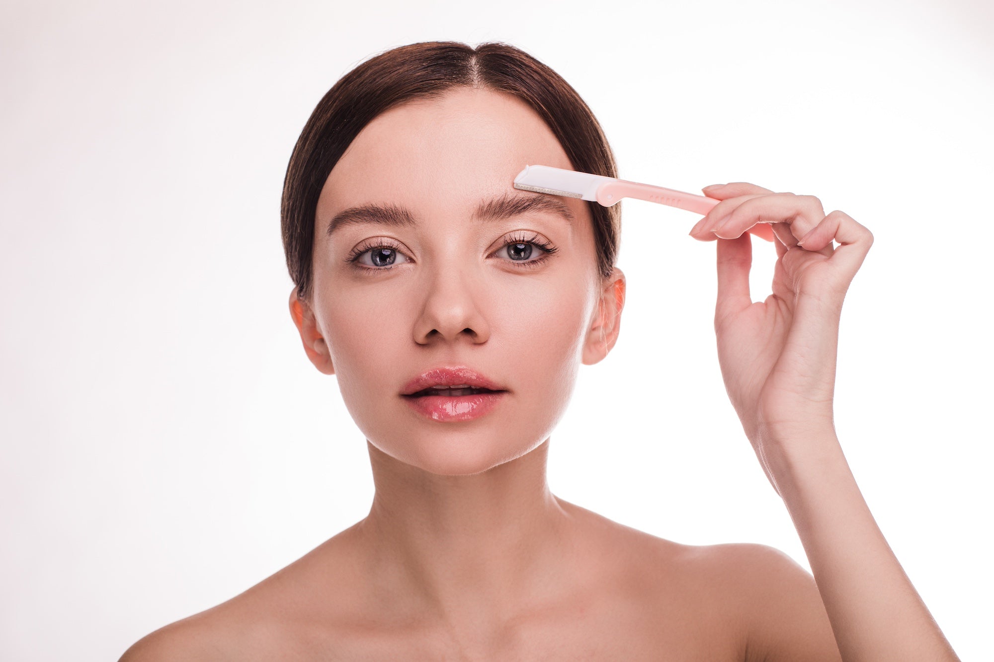 Steps to Dermaplaning At Home: What to Use, When to & Who to Dermaplan ...